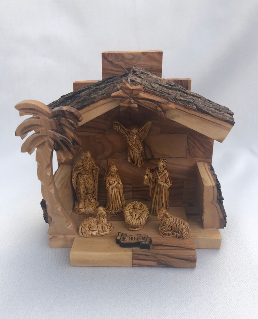 Nativity Scene with Bark Top